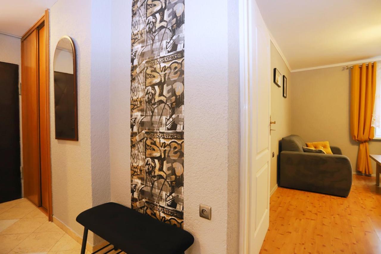 Apartament Rowerlovy Apartment Walbrzych Ngoại thất bức ảnh